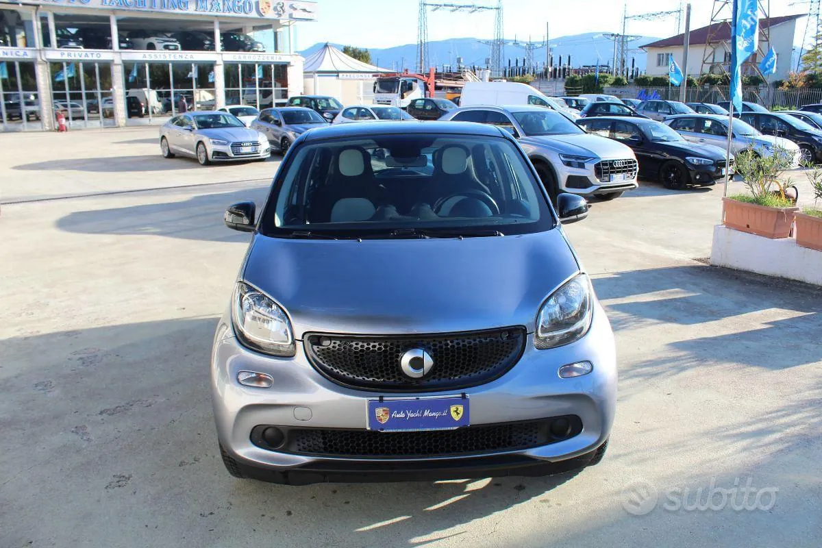 Smart Forfour 2016 photo 2