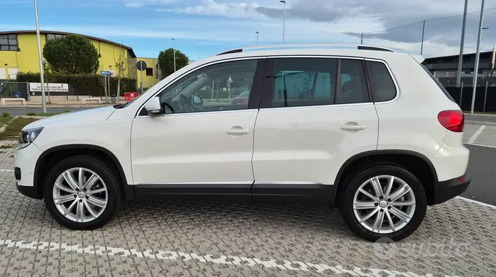 Volkswagen Tiguan 2013 photo 2