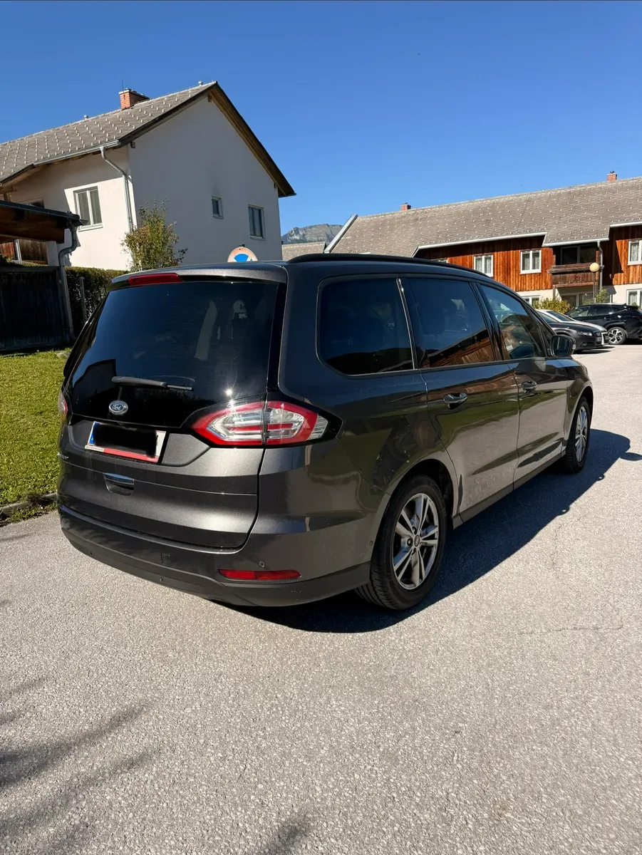 Ford Galaxy 2019 photo 2