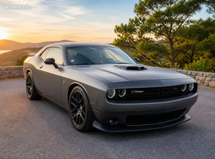 Dodge Challenger