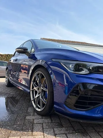 Volkswagen Golf 8 R