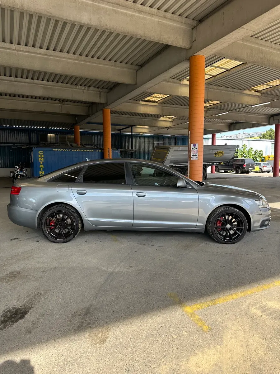 Audi A6 2009 photo 2