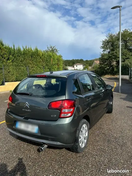 Citroen C3 2011 photo 2