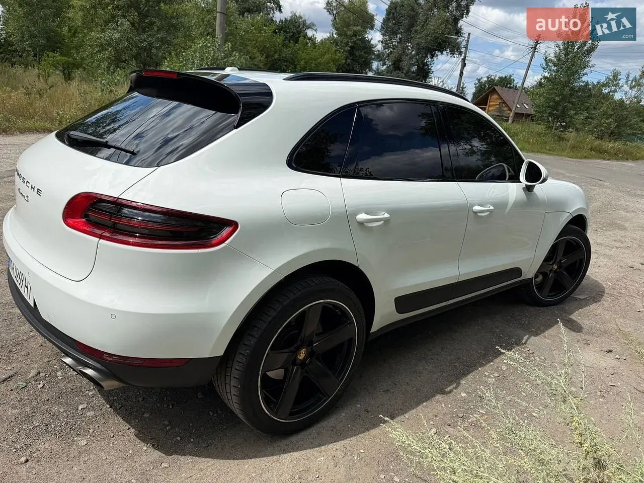 Porsche Macan 2015 photo 2