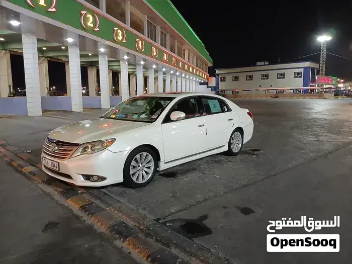 Toyota Avalon 2011 photo 3