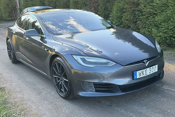 Tesla Model S 2017 photo 3