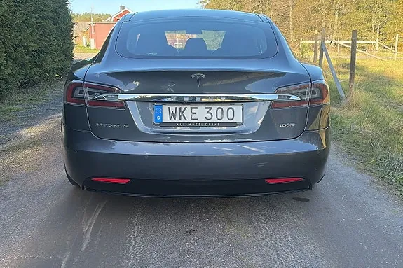 Tesla Model S 2017 photo 4