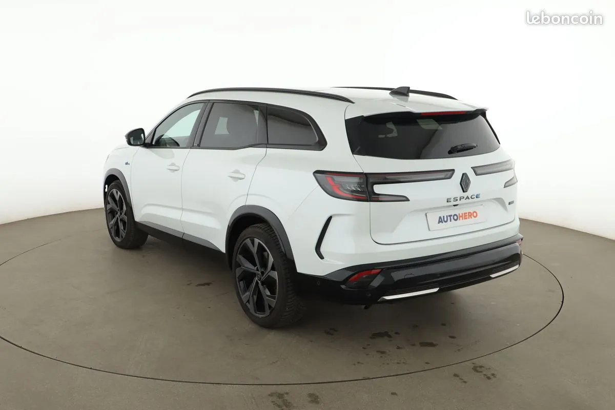 Renault Espace 2024 photo 2