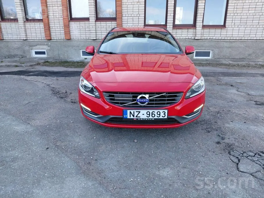 Volvo V60 2014 photo 2