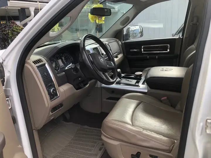 Dodge Power Ram 1500 2011 photo 3