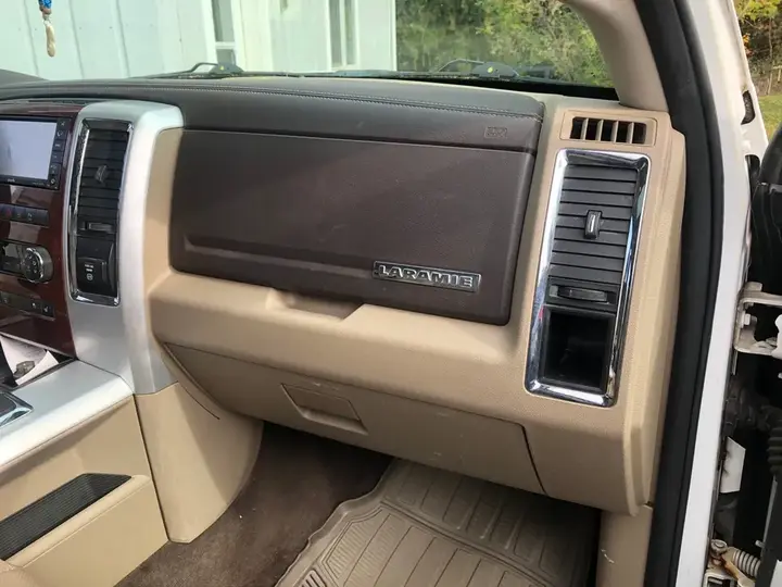 Dodge Power Ram 1500 2011 photo 5