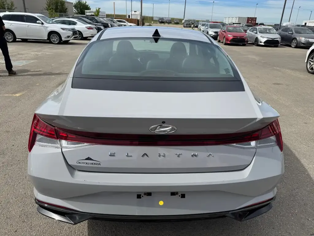 Hyundai Elantra 2021 photo 5