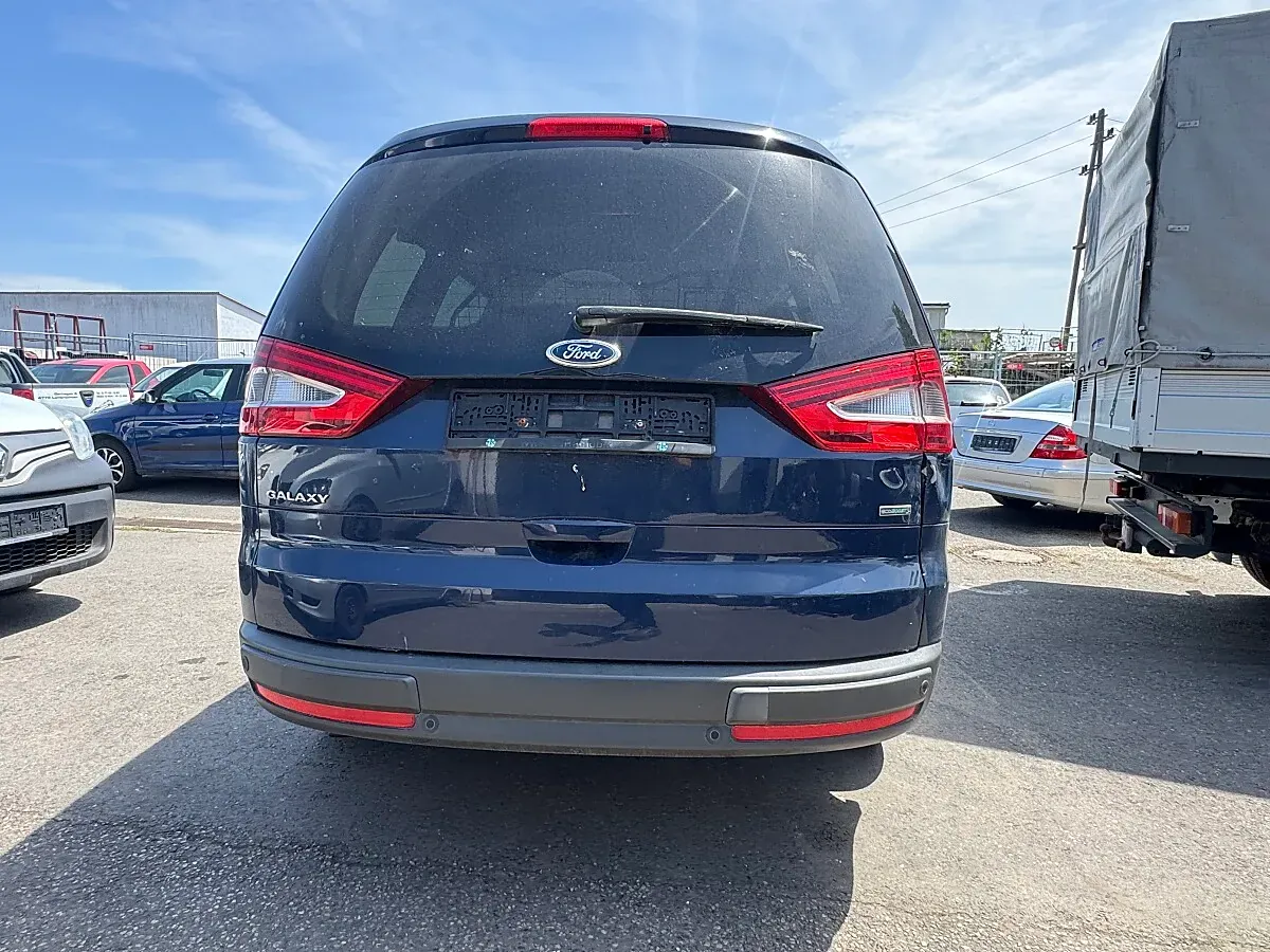 Ford Galaxy 2014 photo 3
