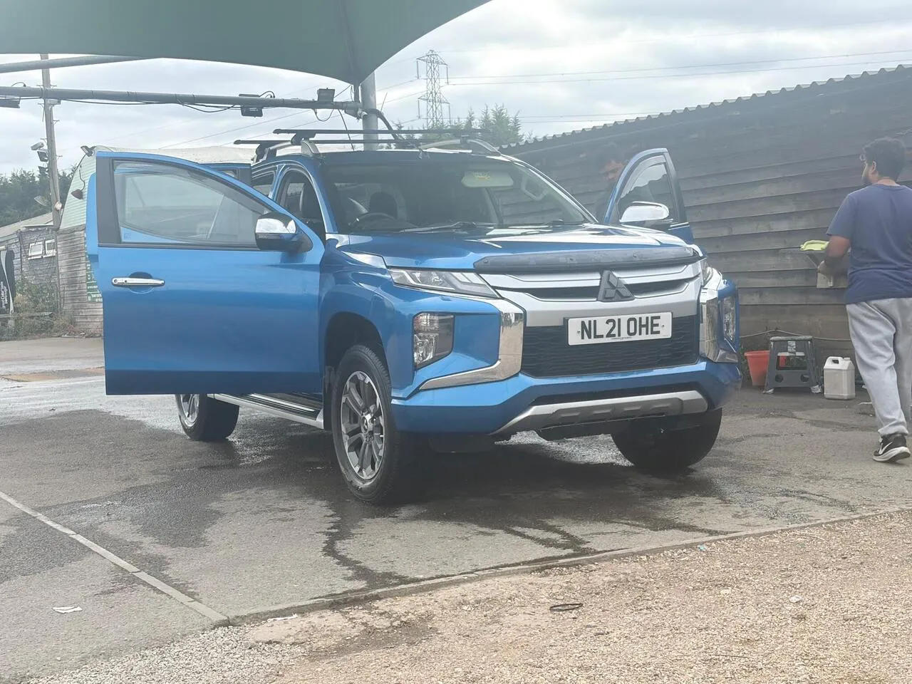 Mitsubishi L200