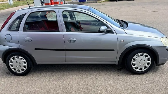 Opel Corsa 2004 photo 3