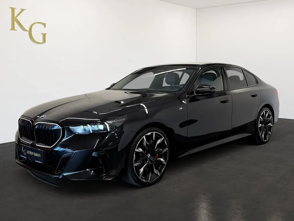 BMW 5 Series 2025 photo 2