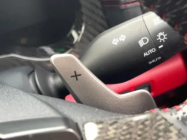 Lexus Is 2023 photo 5