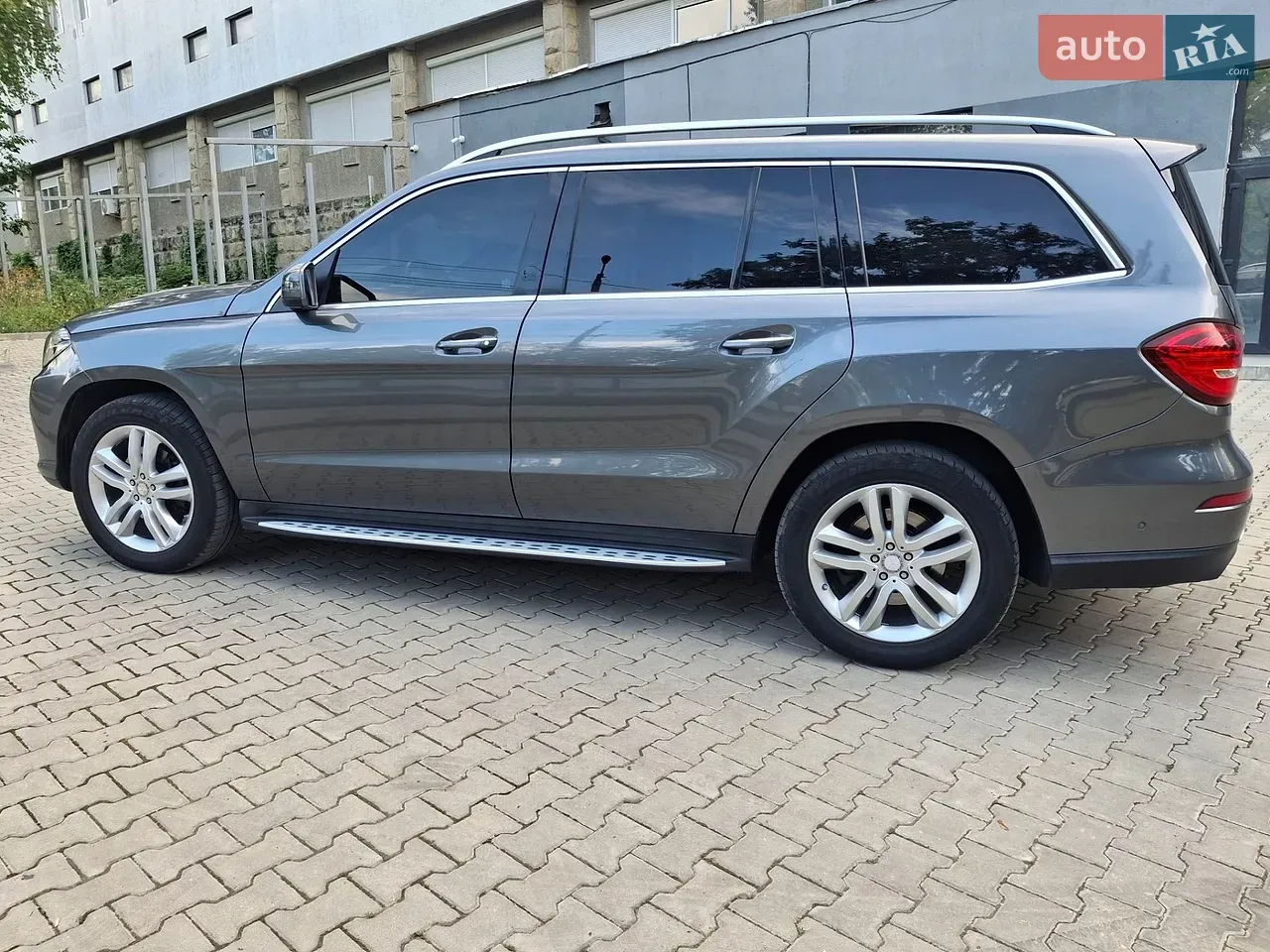 Mercedes-Benz Gls-Class 2016 photo 5