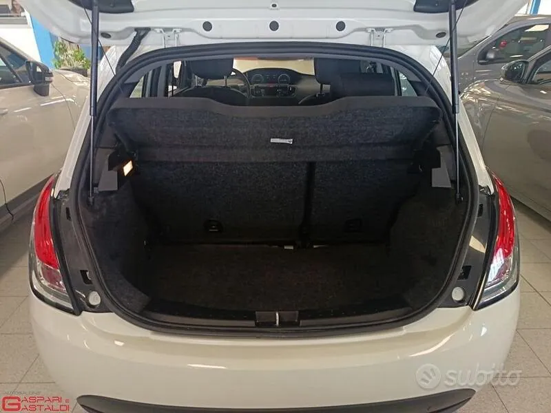 Lancia Ypsilon 2020 photo 5