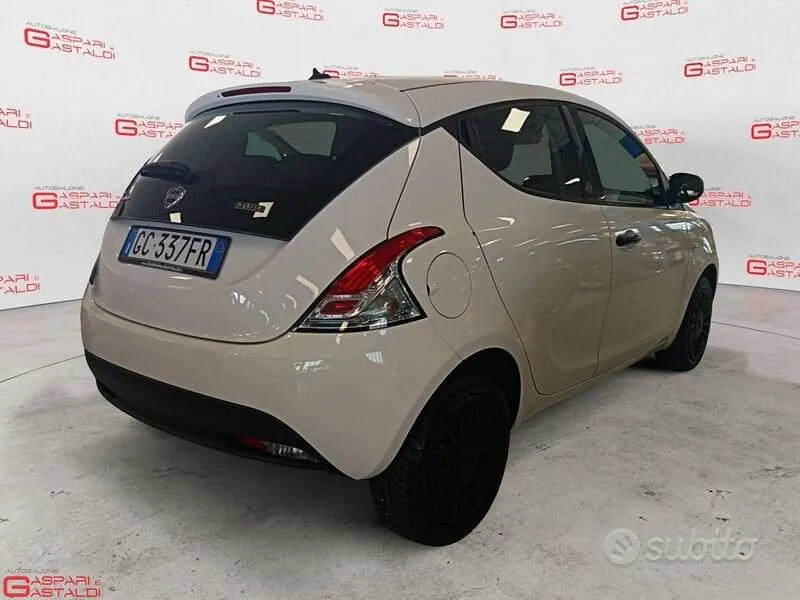 Lancia Ypsilon 2020 photo 3