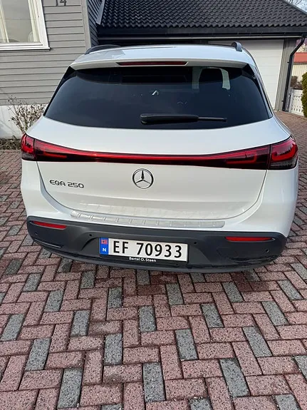Mercedes-Benz Eqa 2023 photo 3