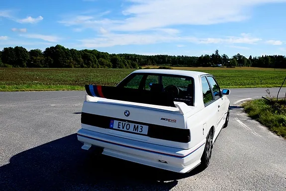 BMW M3 1986 photo 3