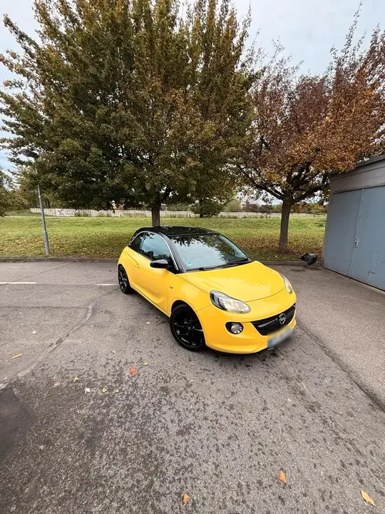 Opel Adam