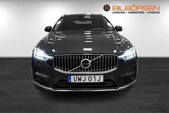 Volvo Xc60 2023 photo 2