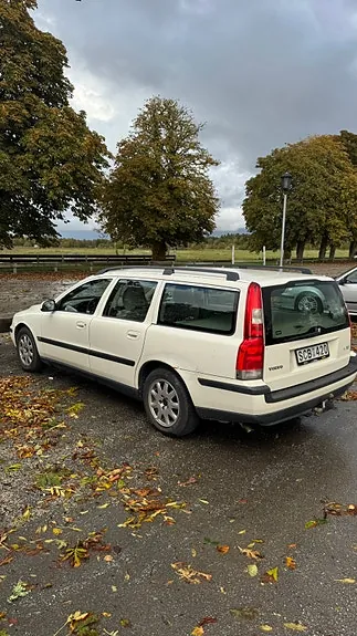 Volvo V70 2001 photo 2