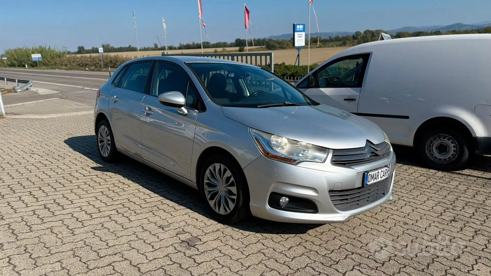 Citroen C4 2013 photo 4