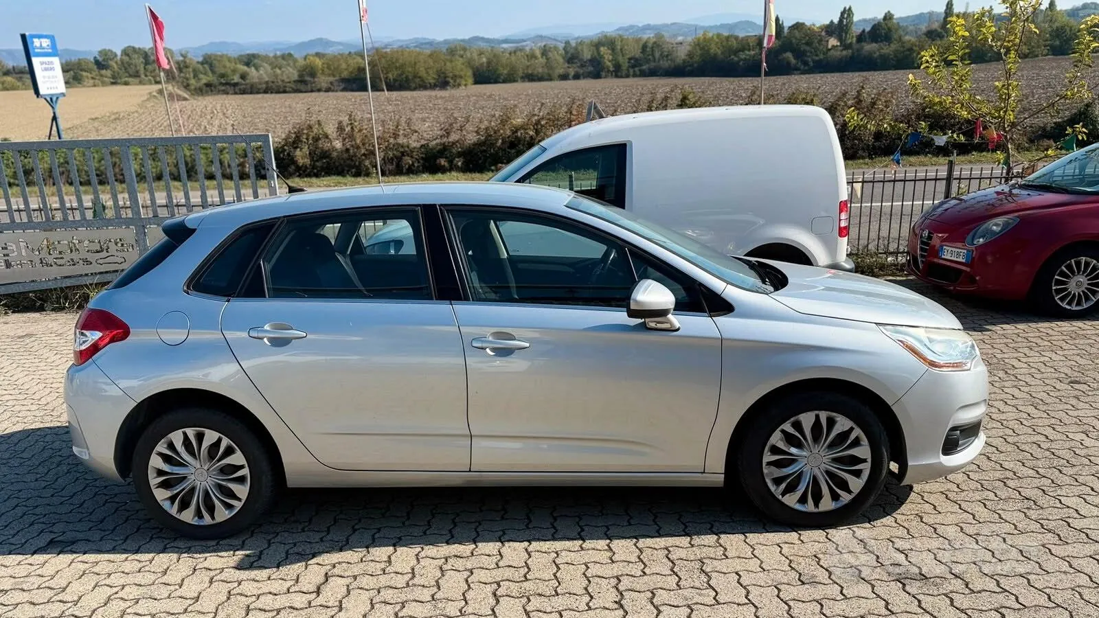 Citroen C4 2013 photo 5