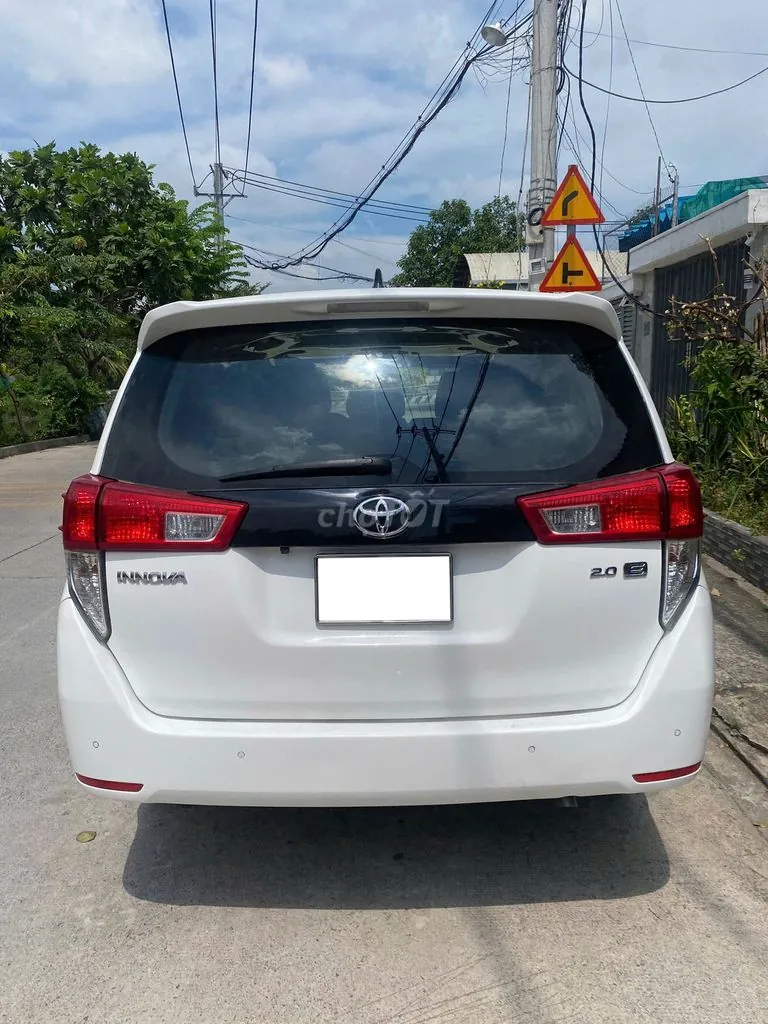 Toyota Innova 2022 photo 3