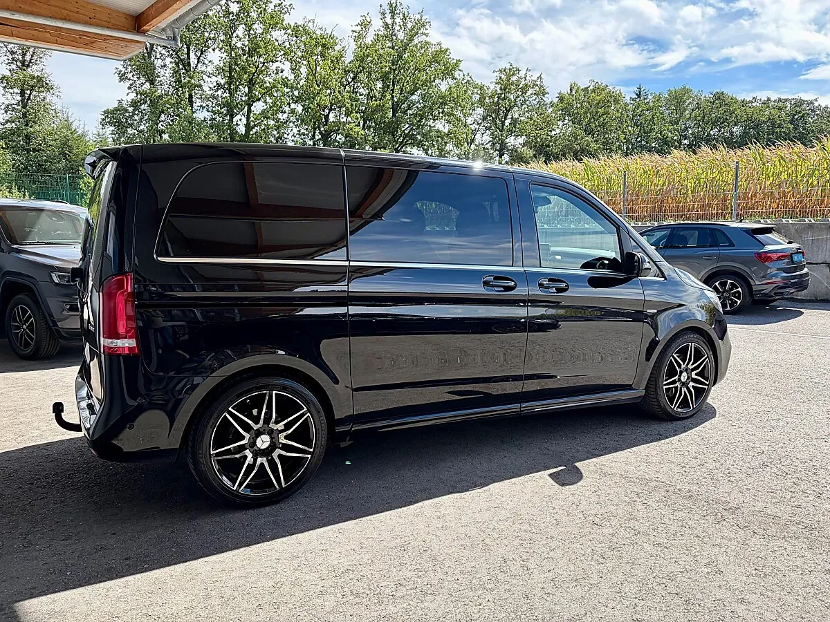 Mercedes-Benz V-Class 2017 photo 3