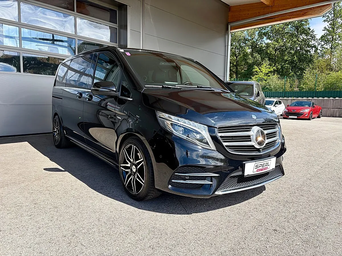 Mercedes-Benz V-Class 2017 photo 2
