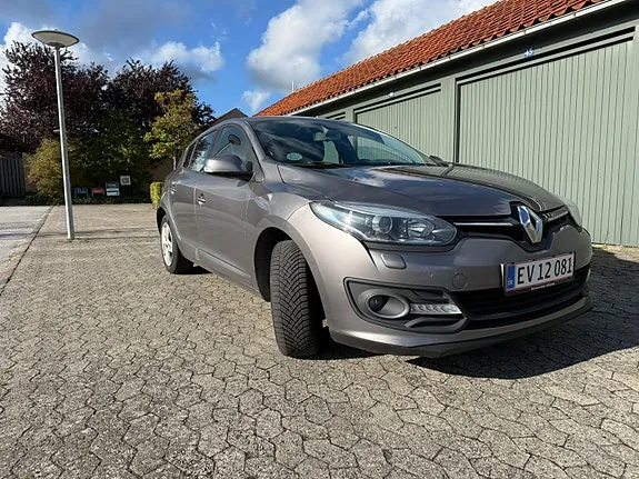 Renault Megane Iii 2014 photo 3