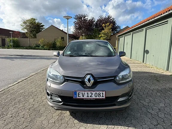 Renault Megane Iii 2014 photo 2