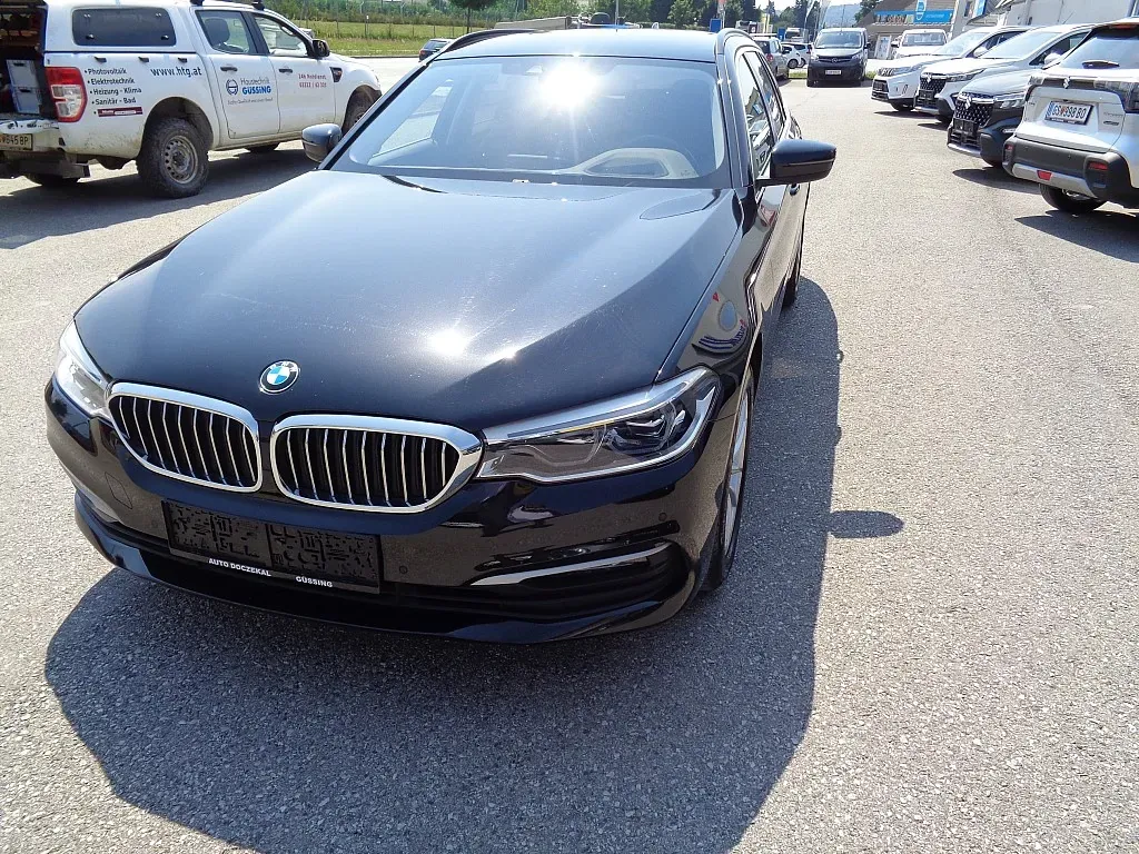 BMW 5 Series 2019 photo 3