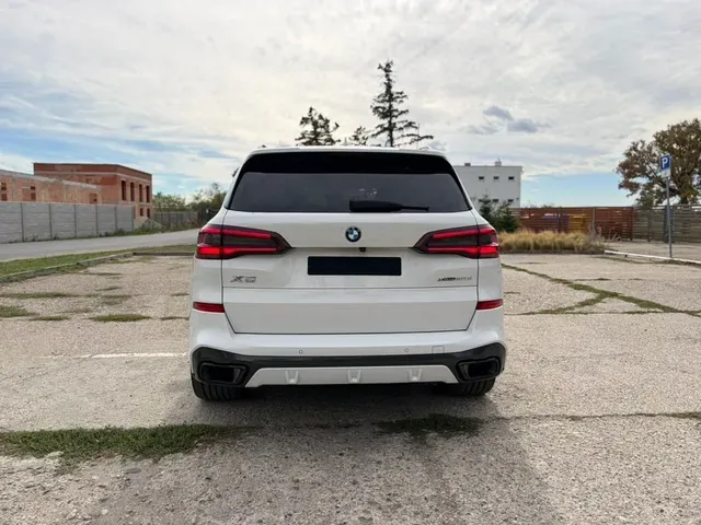 BMW X5 2023 photo 3