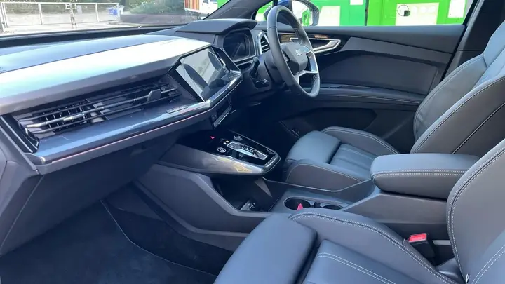 Audi Q4 E-Tron 2026 photo 2