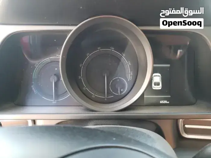 Hyundai Elantra 2023 photo 2