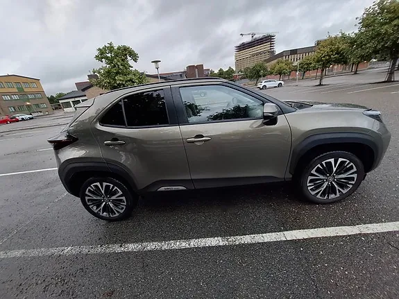 Toyota Yaris Cross 2024 photo 2