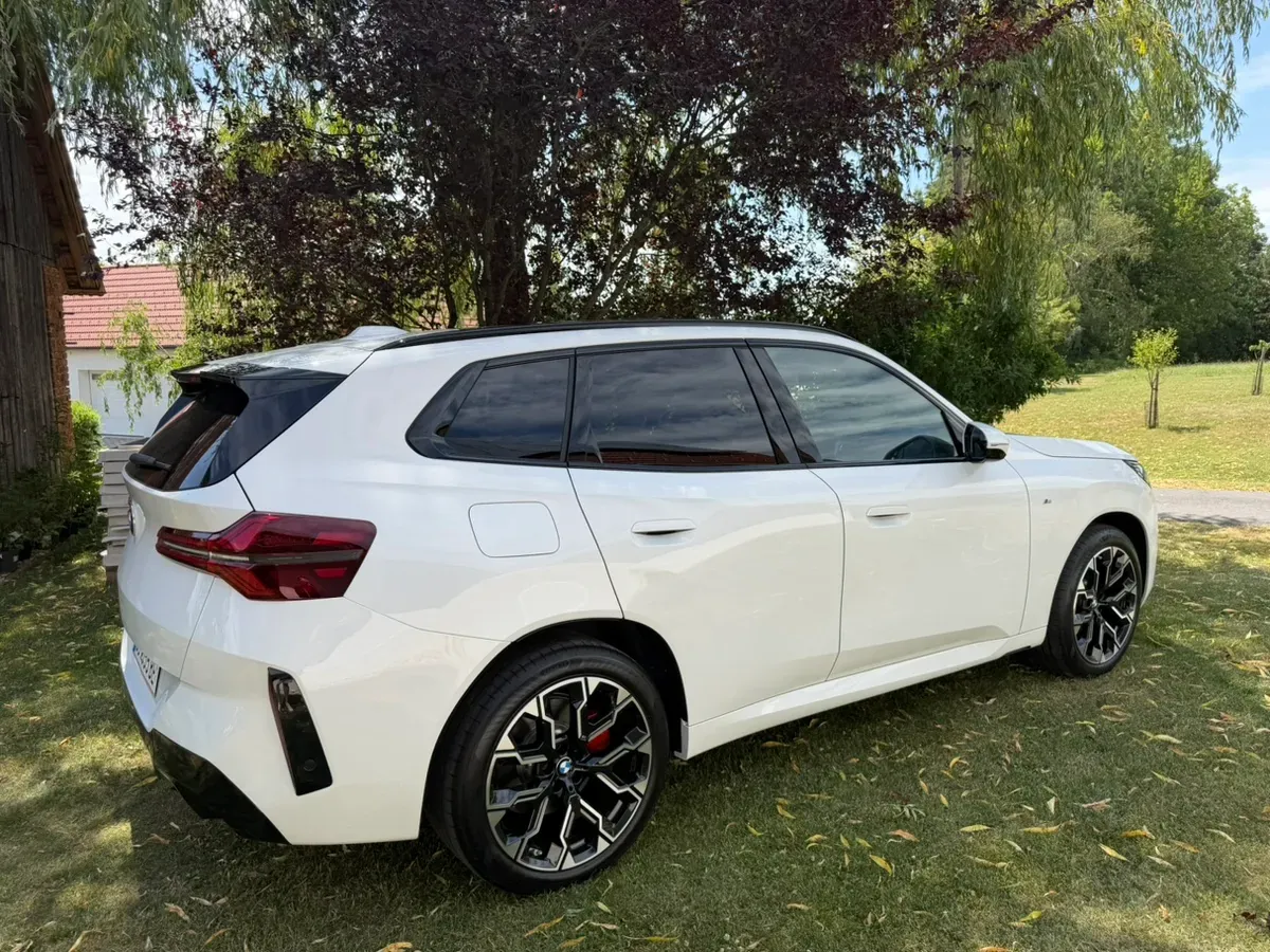 BMW X3 2026 photo 3