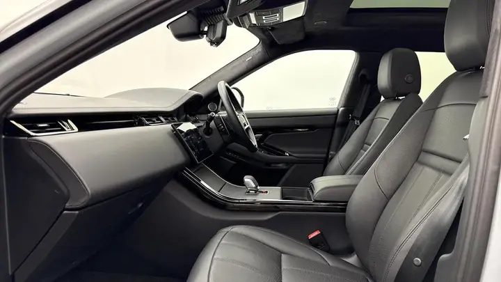 Land Rover Range Rover Evoque 2025 photo 3