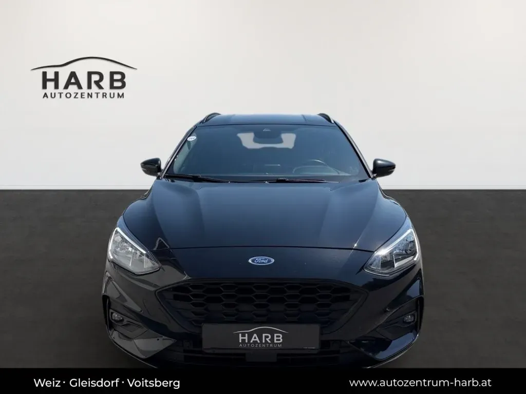 Ford Focus 2020 photo 2
