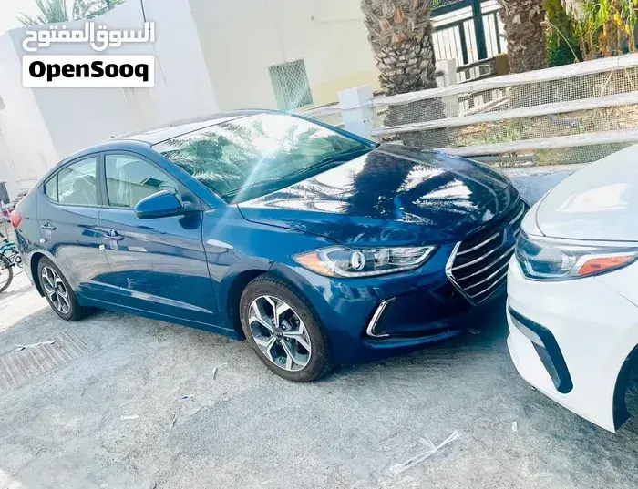 Hyundai Elantra 2018 photo 2