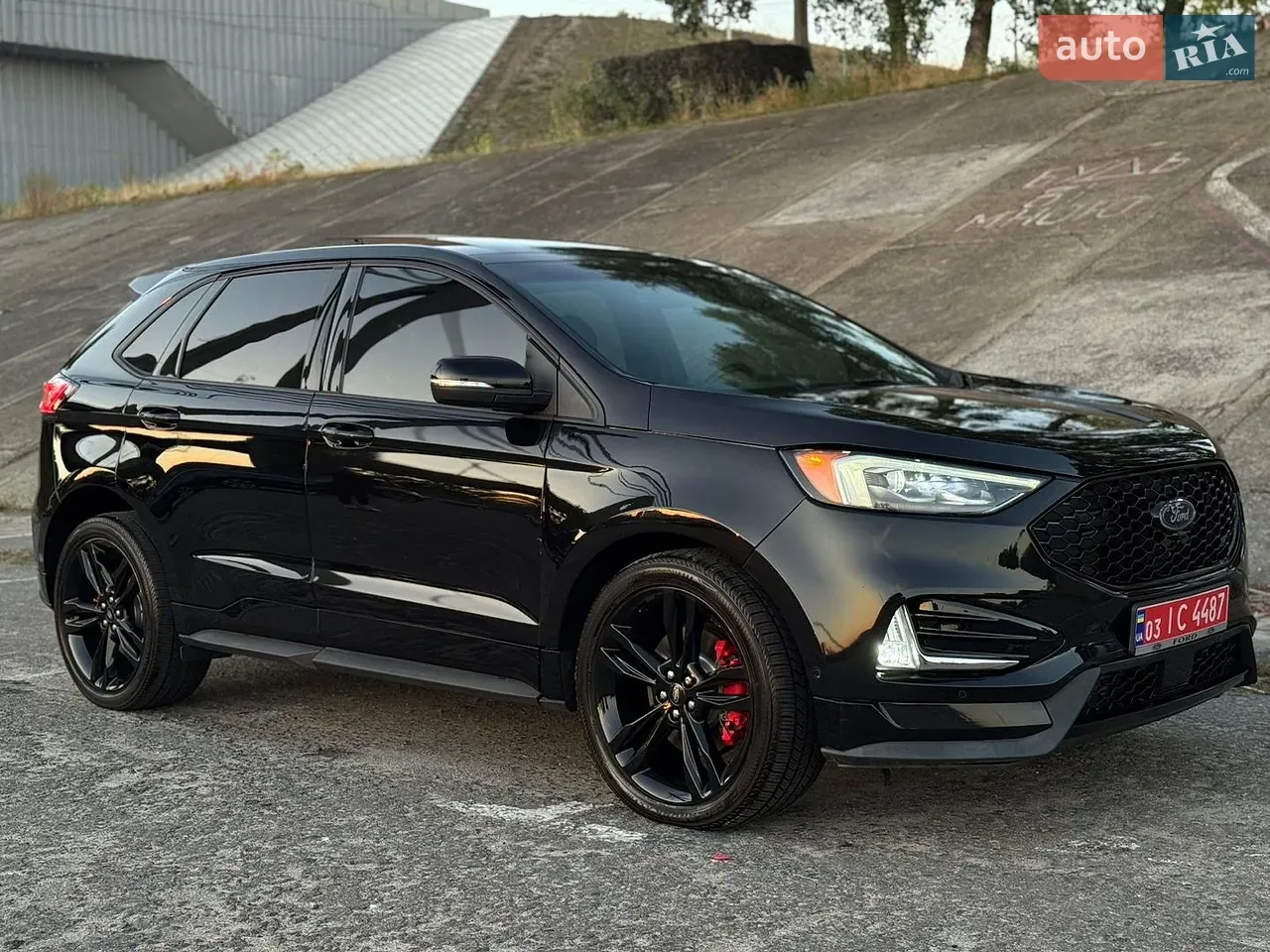 Ford Edge 2019 photo 3