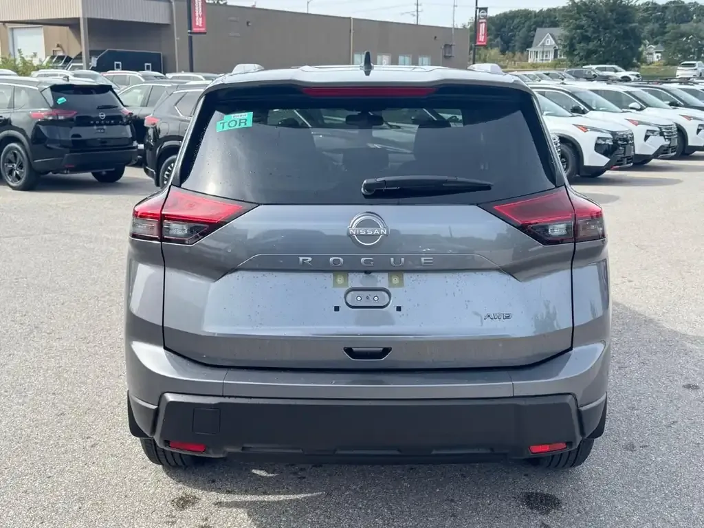 Nissan Rogue 2026 photo 5