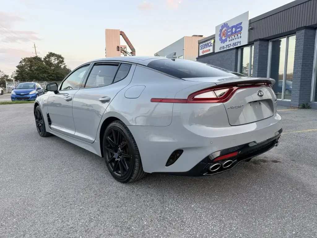 Kia Stinger 2018 photo 3