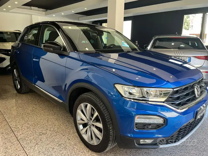 Volkswagen T-Roc 2019 photo 2
