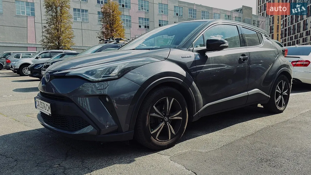 Toyota C-Hr 2019 photo 3